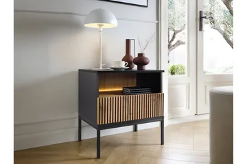 Klinkerville Sängbord 54 cm - Svart - Products - Möbler - Bord & matgrupp - Avlastningsbord & sidobord - Sängbord & nattduksbord