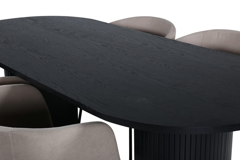 Bianca Matgrupp 200 cm Oval med 4 Berit stolar - Beige - Products - Möbler - Bord & matgrupp - Matgrupp
