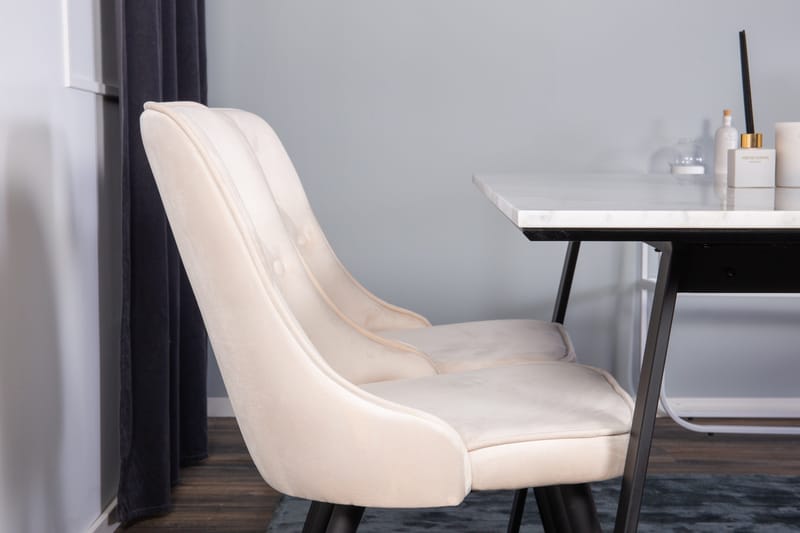 Estelle Matgrupp 140 cm Rektangulär med 4 Velvet Deluxe stolar - Beige - Products - Möbler - Bord & matgrupp - Matgrupp