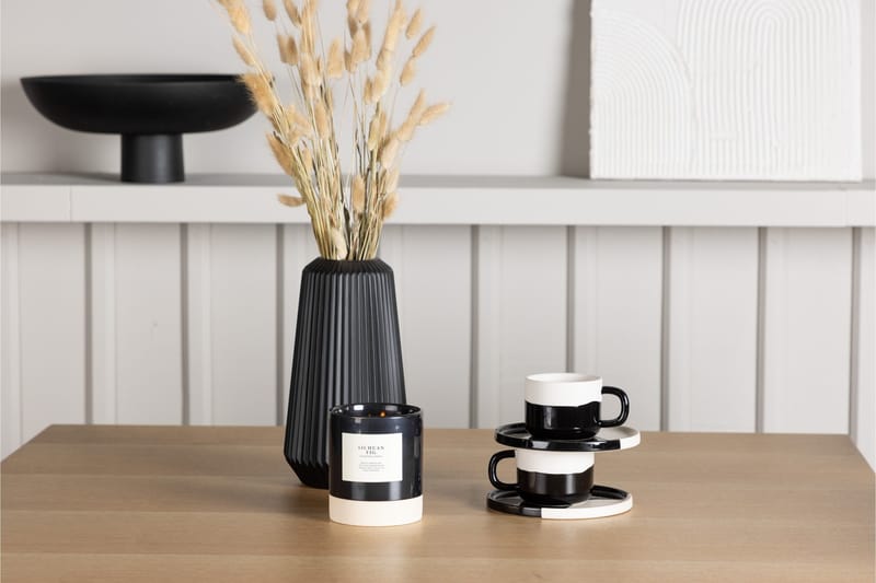 Leo Matgrupp 100 cm Rektangulär med 4 Today stolar - Svart - Products - Möbler - Bord & matgrupp - Matgrupp