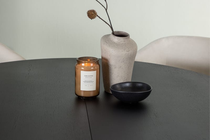 Matilda Matgrupp 130 cm Rund med 4 Day Stolar - Svart - Products - Möbler - Bord & matgrupp - Matgrupp