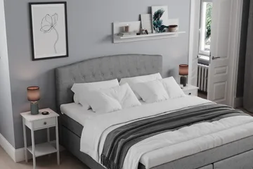 Medium - Grey