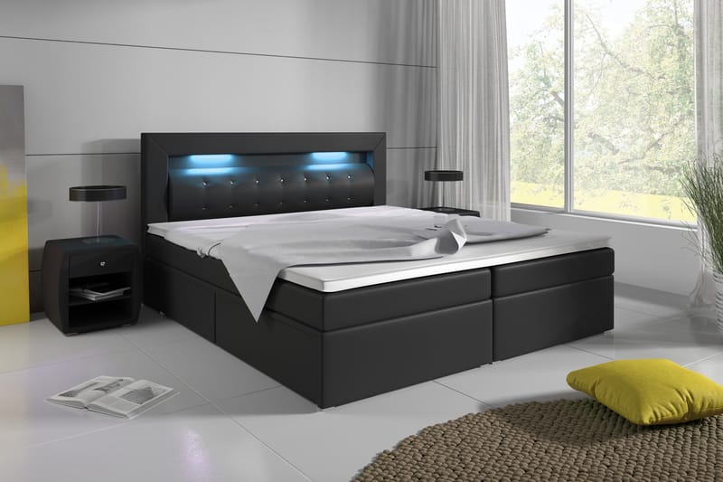 Modena Sängpaket 140x200 medFörvaring LED-belysning - Svart - Products - Möbler - Säng - Säng med förvaring