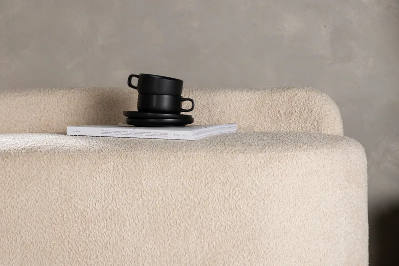 Pocatello 2-sits Soffa - Vit Bouclé - Products - Möbler - Soffa - 2 sits soffa