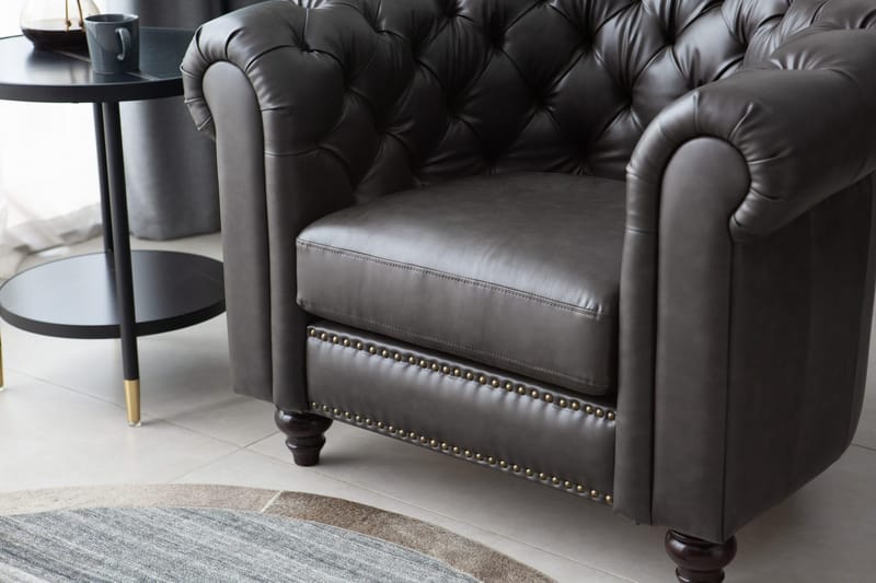 Clubfåtölj chesterfield mörkbrun PU - Products - Möbler - Fåtölj & stolar - Fåtölj - Chesterfield fåtölj