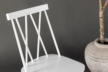 Mariette Matstol - Vit - Products - Möbler - Fåtölj & stolar - Pinnstol