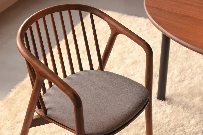 Noira Matstol med Armstöd - Valnöt / Brun - Products - Möbler - Fåtölj & stolar - Karmstol