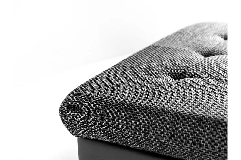 Dynir Fotpall 68 cm - Svart - Products - Möbler - Fåtölj & stolar - Pall & puff - Fotpallar