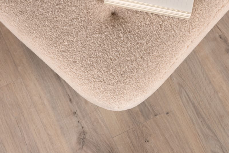 Salina Sittpuff med knappar - Vit - Products - Möbler - Fåtölj & stolar - Pall & puff - Sittpuff