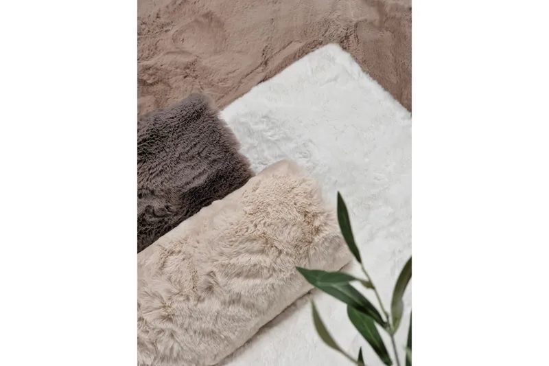 Heaven Deluxe Ryamatta 140x200 cm - Charcoal - Products - Textil & mattor - Matta - Modern matta - Ryamatta