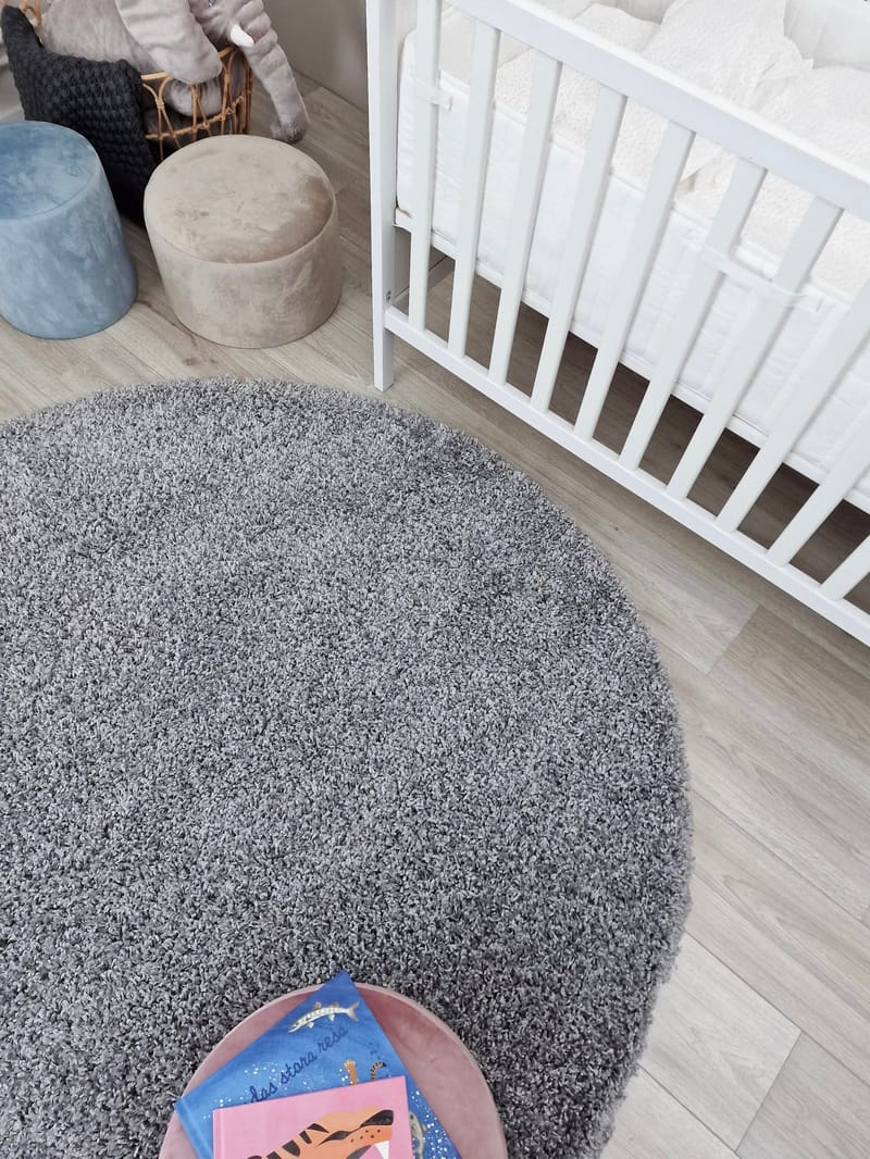 Lounge Ryamatta 240 cm Rund - Silver - Products - Textil & mattor - Matta - Modern matta - Ryamatta