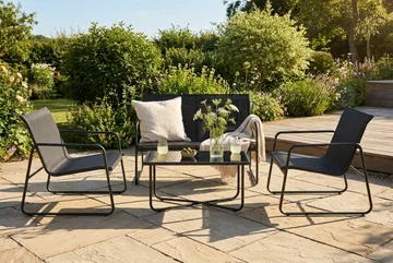 Pelanda Loungegrupp  - Soffa och 2 fåtöljer i stål soffbord med frostad glasskiva - Svart - Products - Utemöbler & utemiljö - Loungemöbler - Loungeset & loungegrupp