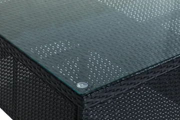 Thor Utebord – Matbord Utomhus 140x90 cm i konstrotting med glasskiva - Svart - Products - Utemöbler & utemiljö - Utebord & trädgårdsbord - Matbord utomhus