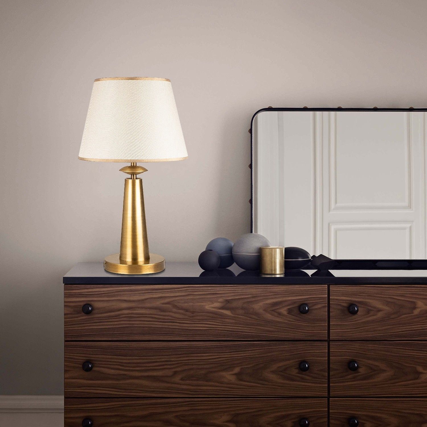 Pardo pöytävalaisin - Antiikki Pardo pöytävalaisin - Antiikki