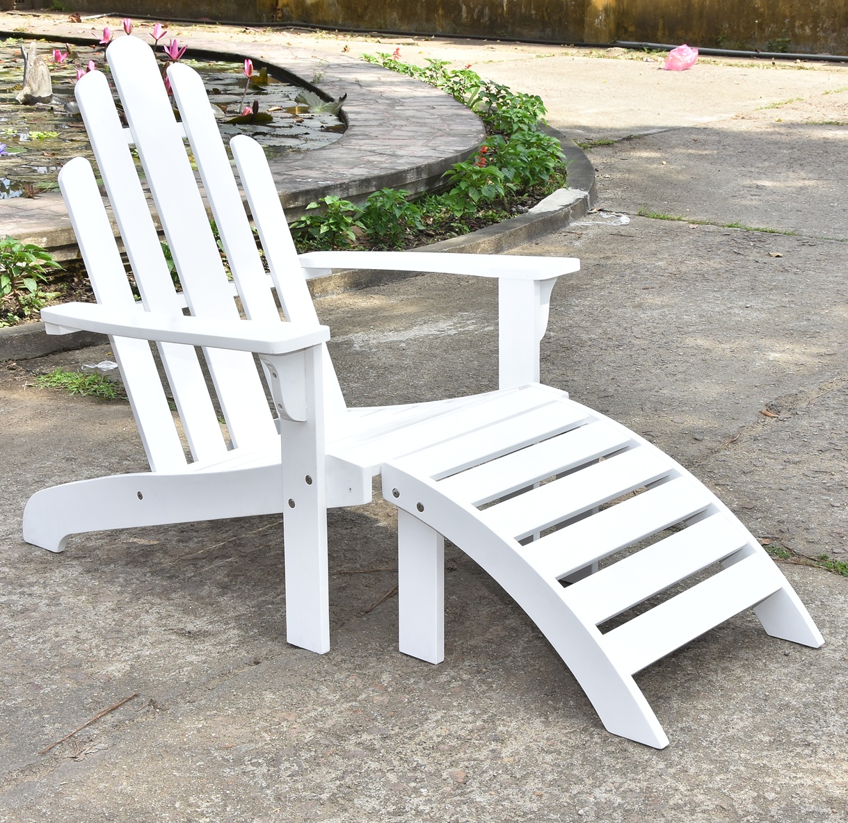 Newport-aurinkotuoli jalkarahilla - valkoinen Newport-aurinkotuoli jalkarahilla - valkoinen