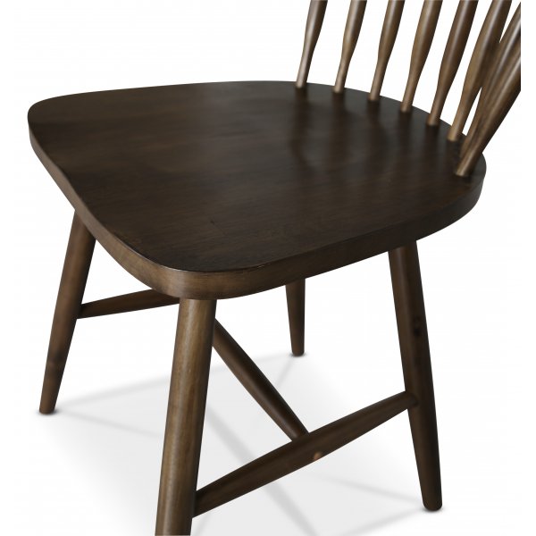 Tärnö Tuoli ruskeaksi petsattua puuta + Tuolin tyyny Tärnö Tuoli ruskeaksi petsattua puuta + Tuolin tyyny