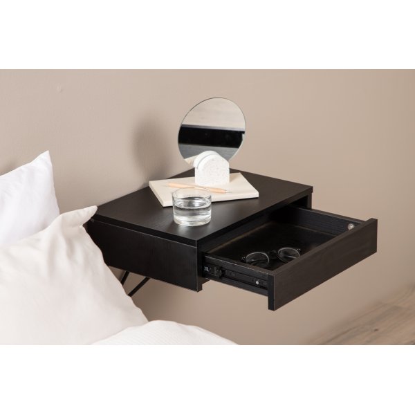 Holy sivupöytä 41 x 30 cm - Musta Holy sivupöytä 41 x 30 cm - Musta