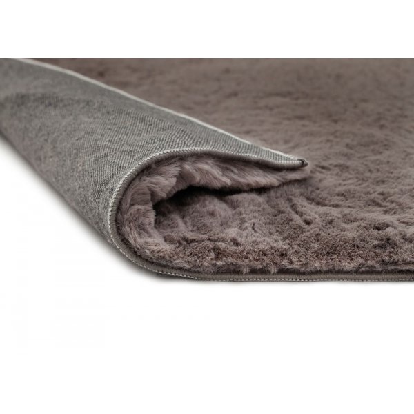 Ryamatta Larissa - antrasiitti Ryamatta Larissa - antrasiitti