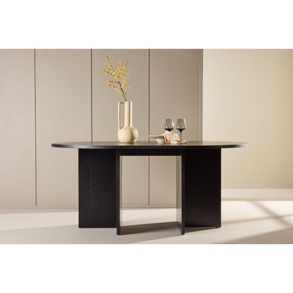 Strada ruokap�yt� 120-170 x 120 cm - Musta