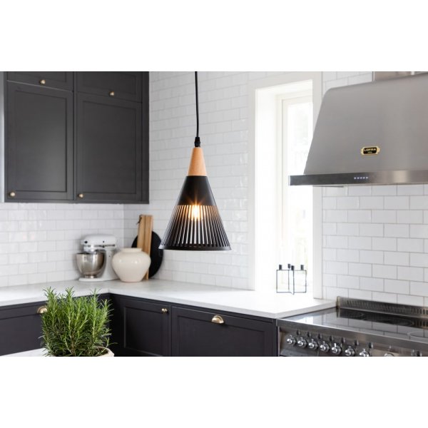 Nittsjö kattovalaisin - musta Nittsjö kattovalaisin - musta