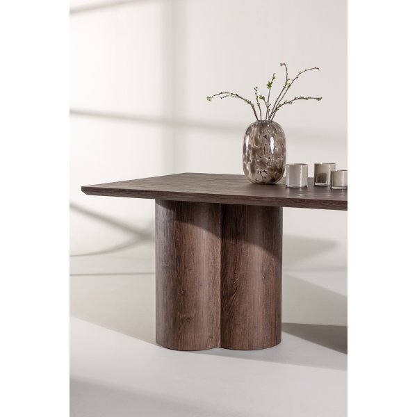 Ruokapöytä 210x100 cm pähkinäpuu - Olivia Ruokapöytä 210x100 cm pähkinäpuu - Olivia