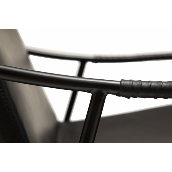 Boto nojatuoli - musta PU Boto nojatuoli - musta PU