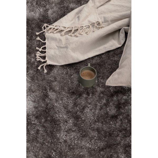 Kiiltv matto - harmaa