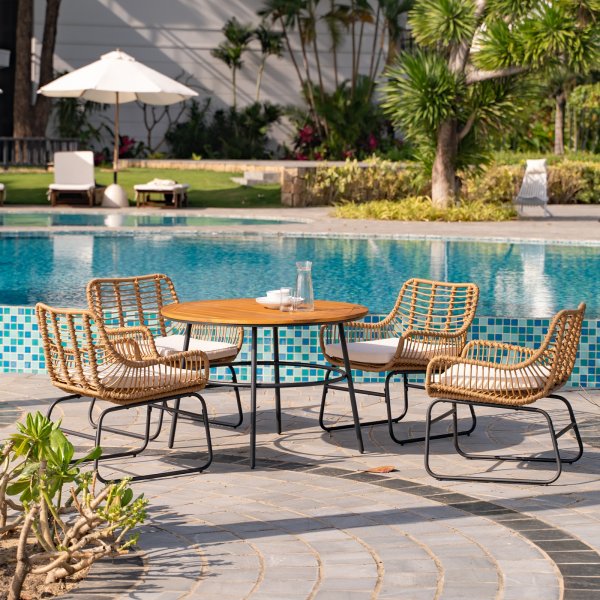 Ulkoruokailuryhm - Kes (2 tuolia)