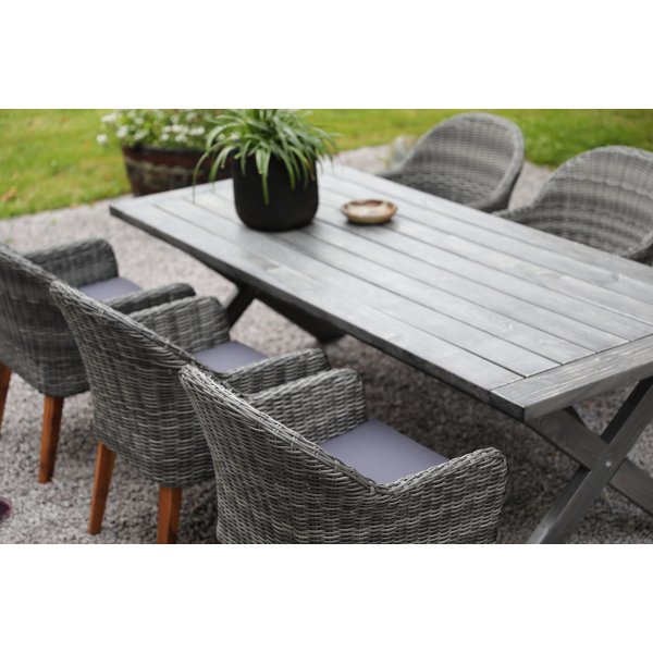 Oxfordin ulkoruokailuryhmä; harmaa pöytä 220 cm sis. 6 Valetta nojatuolit harmaa synteettinen rottinki Oxfordin ulkoruokailuryhmä; harmaa pöytä 220 cm sis. 6 Valetta nojatuolit harmaa synteettinen rottinki