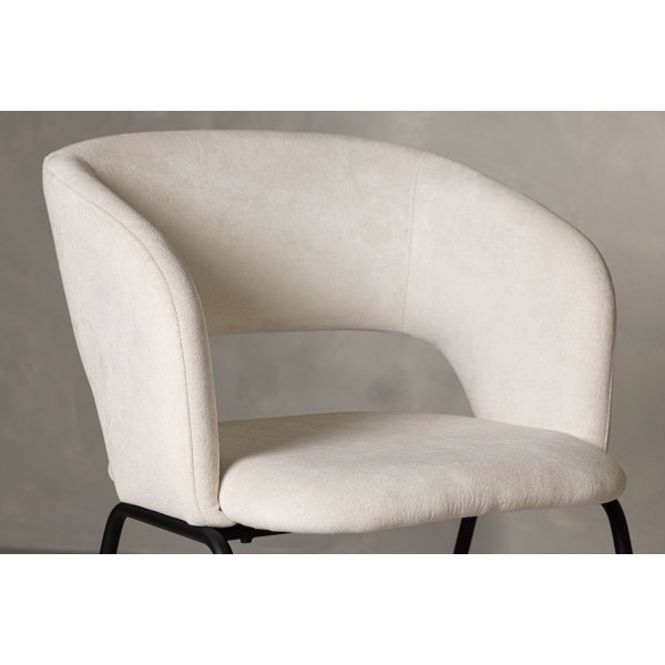 P�iv�p�yd�n tuoli - luonnonvalkoinen