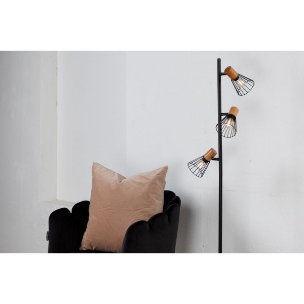 Nymö lattiavalaisin - musta Nymö lattiavalaisin - musta