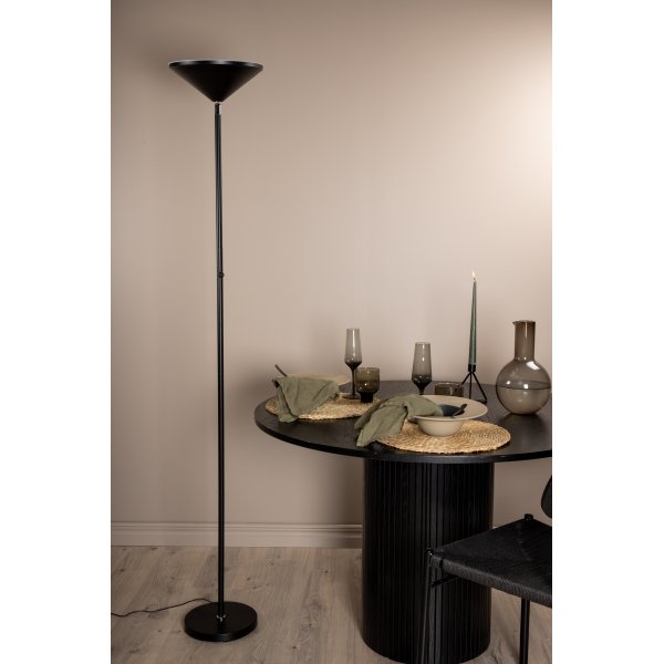 Elida lattiavalaisin - musta Elida lattiavalaisin - musta