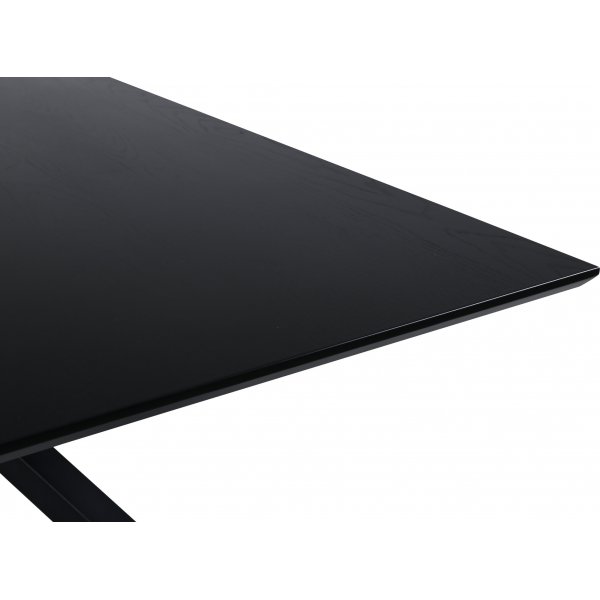 Piazza ruokap�yt� 180 x 90 cm - Musta