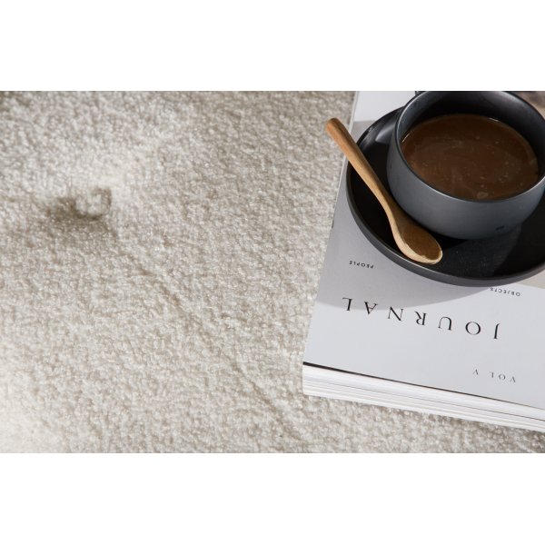 Salina pouf - Valkoinen nalle Salina pouf - Valkoinen nalle