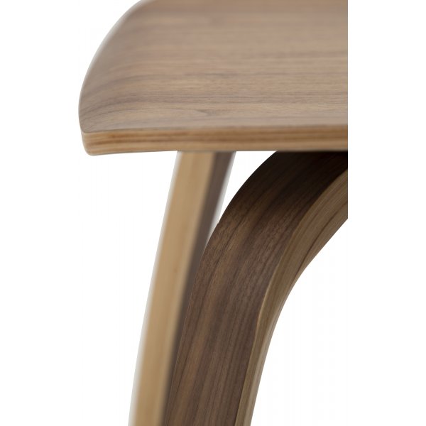 SIT-ruokailutuoli - pähkinäviilu SIT-ruokailutuoli - pähkinäviilu