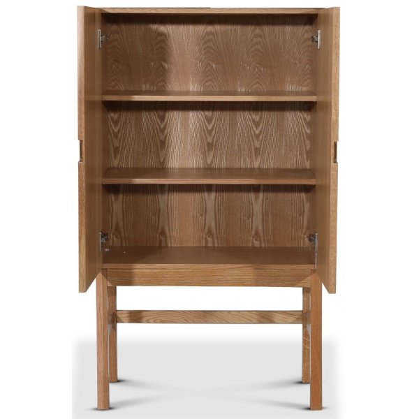 Tasokaappi sileillä ovilla - tammi Tasokaappi sileillä ovilla - tammi