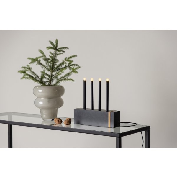 Fjällberget kynttilänjalka - musta/kulta Fjällberget kynttilänjalka - musta/kulta