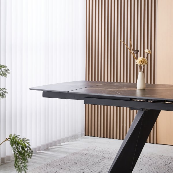 Saturnus-ruokapöytä, jatkettava 165-240 cm - Keraaminen kansi Saturnus-ruokapöytä, jatkettava 165-240 cm - Keraaminen kansi