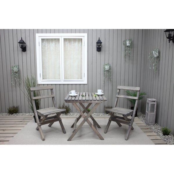 Wilma ulkoryhmäpöytä 65 x 65 cm sis. 2 Knohult-tuolia - Harmaa Wilma ulkoryhmäpöytä 65 x 65 cm sis. 2 Knohult-tuolia - Harmaa