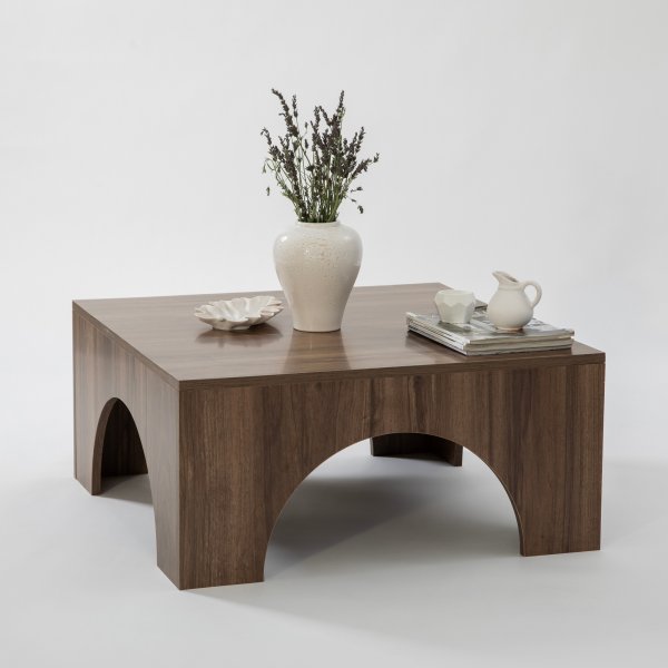 Collesium sohvapöytä 80 x 80 cm - Pähkinä Collesium sohvapöytä 80 x 80 cm - Pähkinä