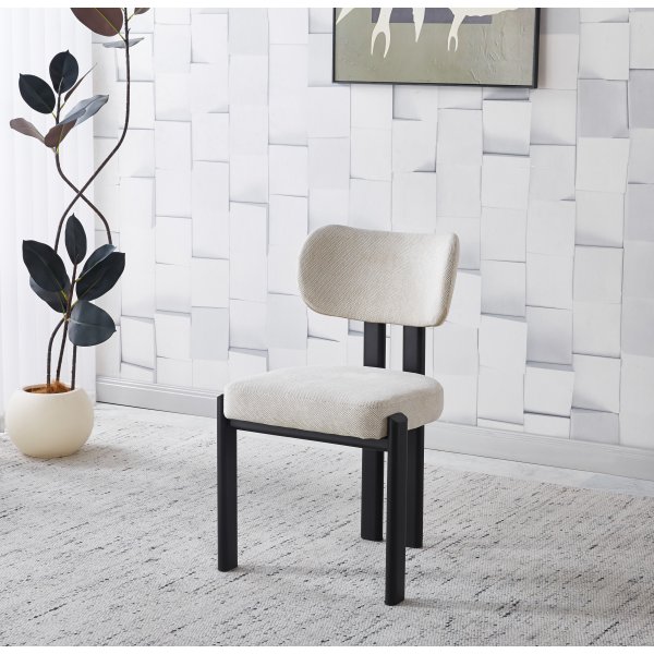 Ruokailuryhm� Sand� ruokap�yt� �120cm valkoinen terrazzo ja 4 Callum ruokatuolia beigell� kankaalla