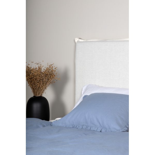 Signe sängynpäädyn päällinen 140 cm - luonnonvalkoinen Signe sängynpäädyn päällinen 140 cm - luonnonvalkoinen