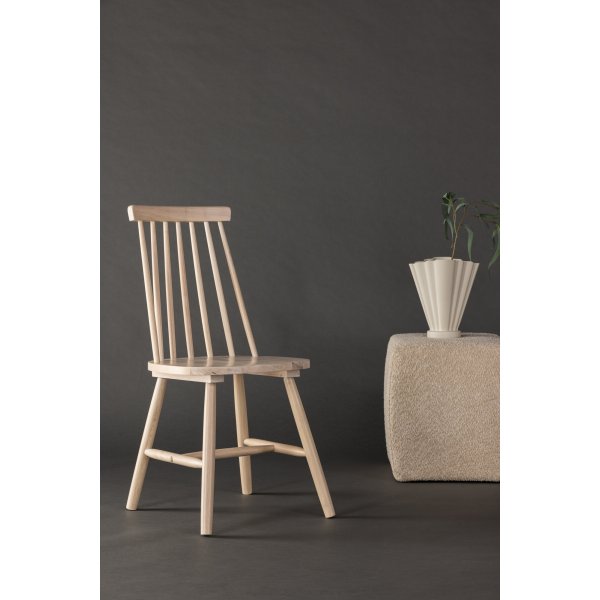 Lönneberga ruokatuoli - Whitewash Lönneberga ruokatuoli - Whitewash