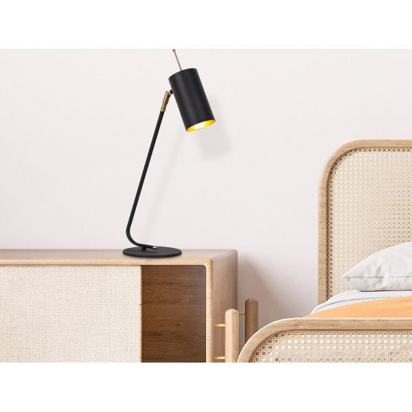 Sivani pöytävalaisin 3 - Musta/kulta Sivani pöytävalaisin 3 - Musta/kulta