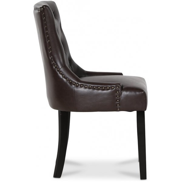 Lamier-ruokailuryhmä, pöytä ja 4 kpl Tuva-tuolia, verhoiltu ruskealla PU:lla + 4.00 x Tuolin tyyny Lamier-ruokailuryhmä, pöytä ja 4 kpl Tuva-tuolia, verhoiltu ruskealla PU:lla + 4.00 x Tuolin tyyny