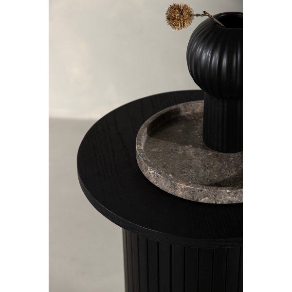 Bianca sivupöytä Ø40 cm - Musta Bianca sivupöytä Ø40 cm - Musta