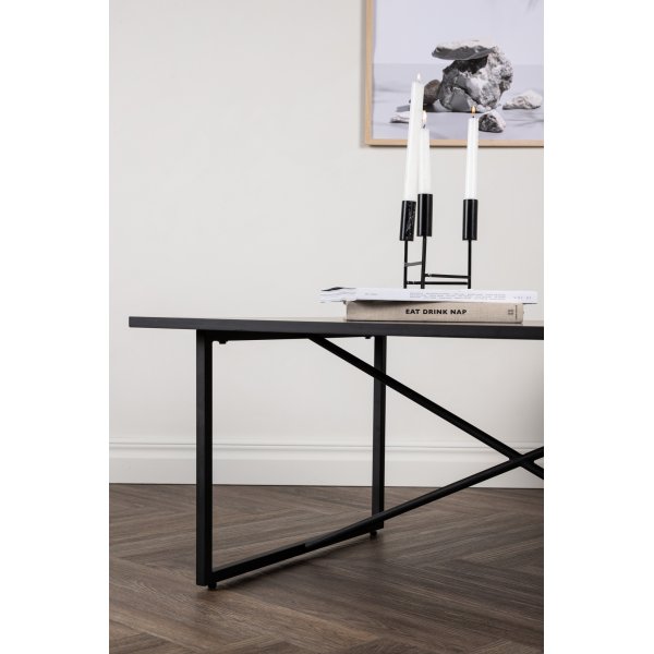 Pryor sohvapöytä 110 x 70 cm - Musta Pryor sohvapöytä 110 x 70 cm - Musta