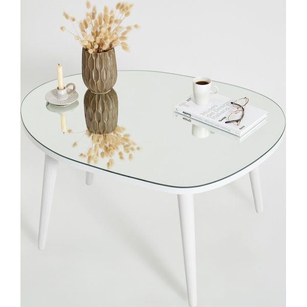 Gusto sohvapöytä 75 x 55 cm - Valkoinen Gusto sohvapöytä 75 x 55 cm - Valkoinen