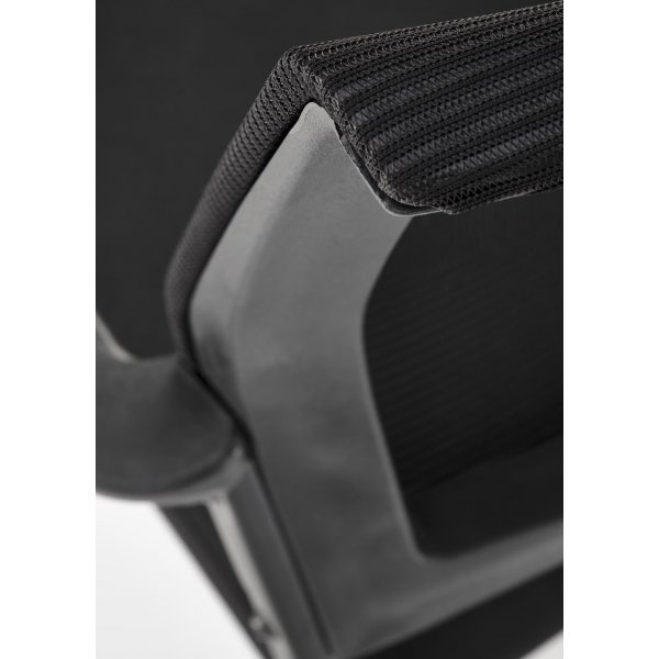 Bergen nojatuoli - musta Bergen nojatuoli - musta