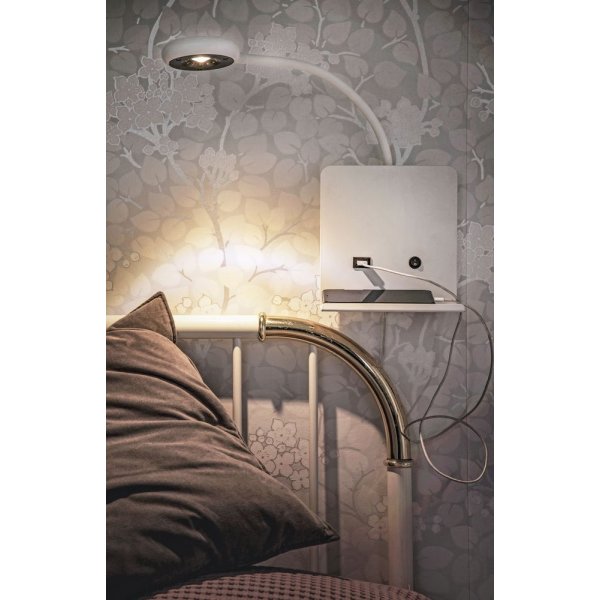 Zet yöpöytävalaisin USB-laturilla - Valkoinen Zet yöpöytävalaisin USB-laturilla - Valkoinen